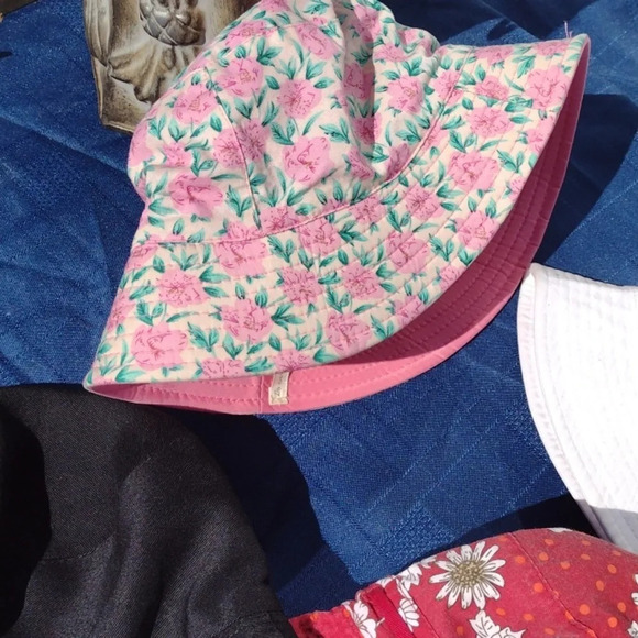 Women's Hat Lot - Picture 5 of 5